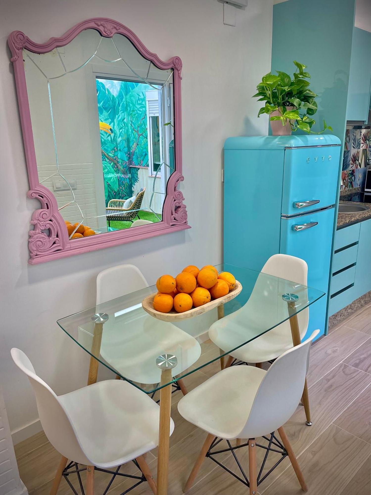 Artistic Flat Next To Ruzafa Welcome To The Jungle 발렌시아 외부 사진