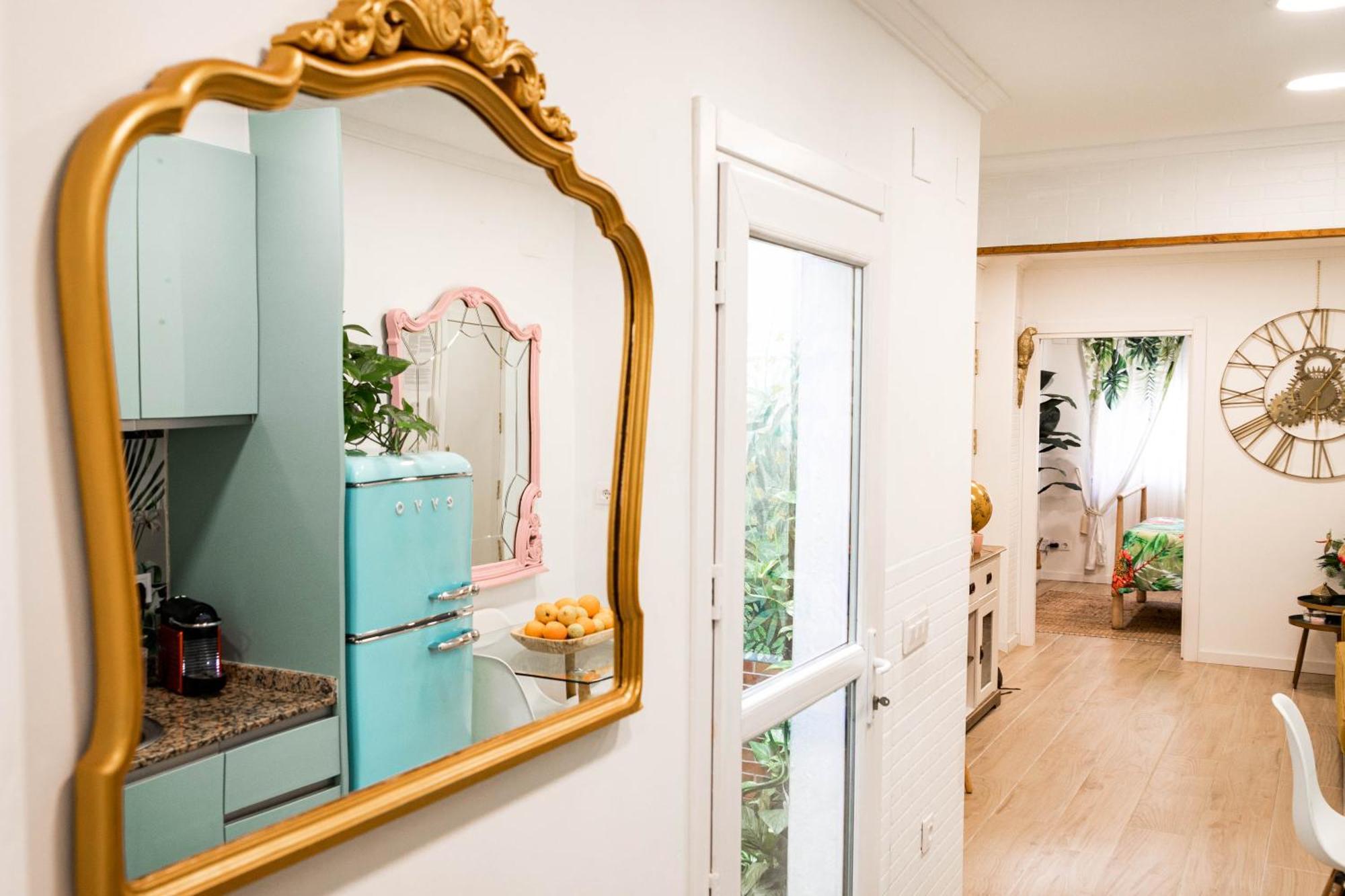 Artistic Flat Next To Ruzafa Welcome To The Jungle 발렌시아 외부 사진