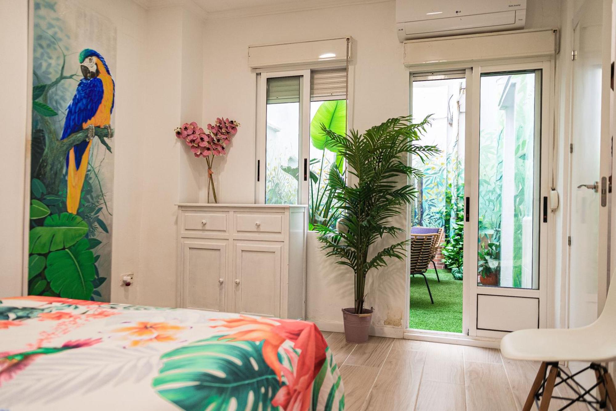 Artistic Flat Next To Ruzafa Welcome To The Jungle 발렌시아 외부 사진